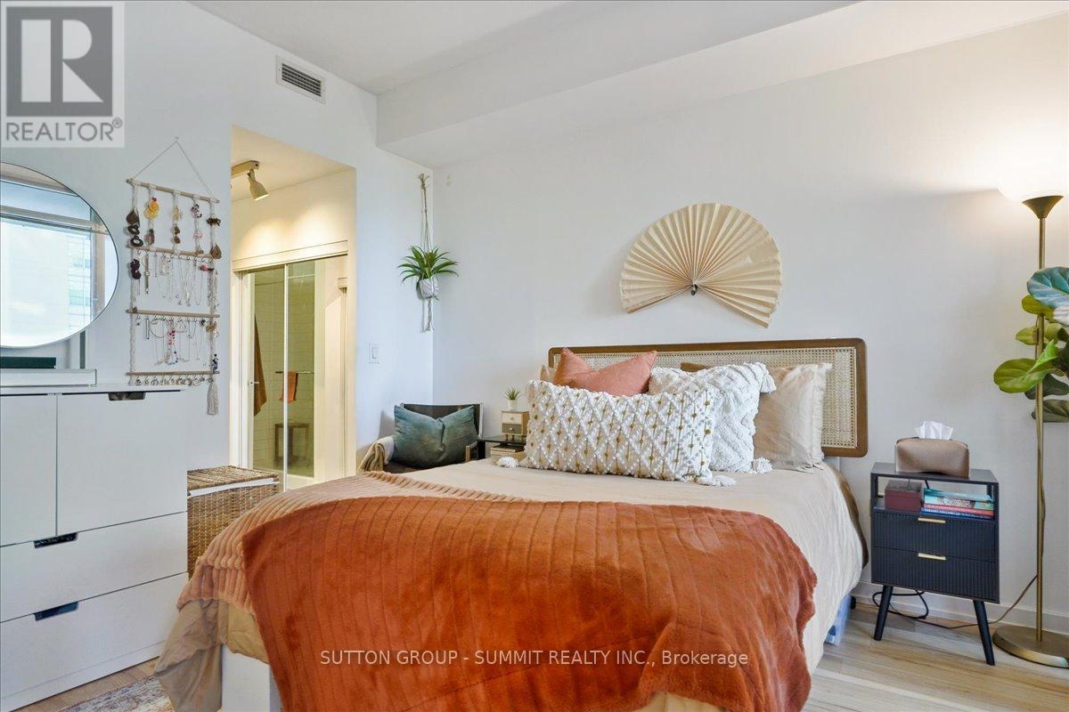 515 - 38 Dan Leckie Way, Toronto, Ontario  M5V 2V6 - Photo 17 - C12761846