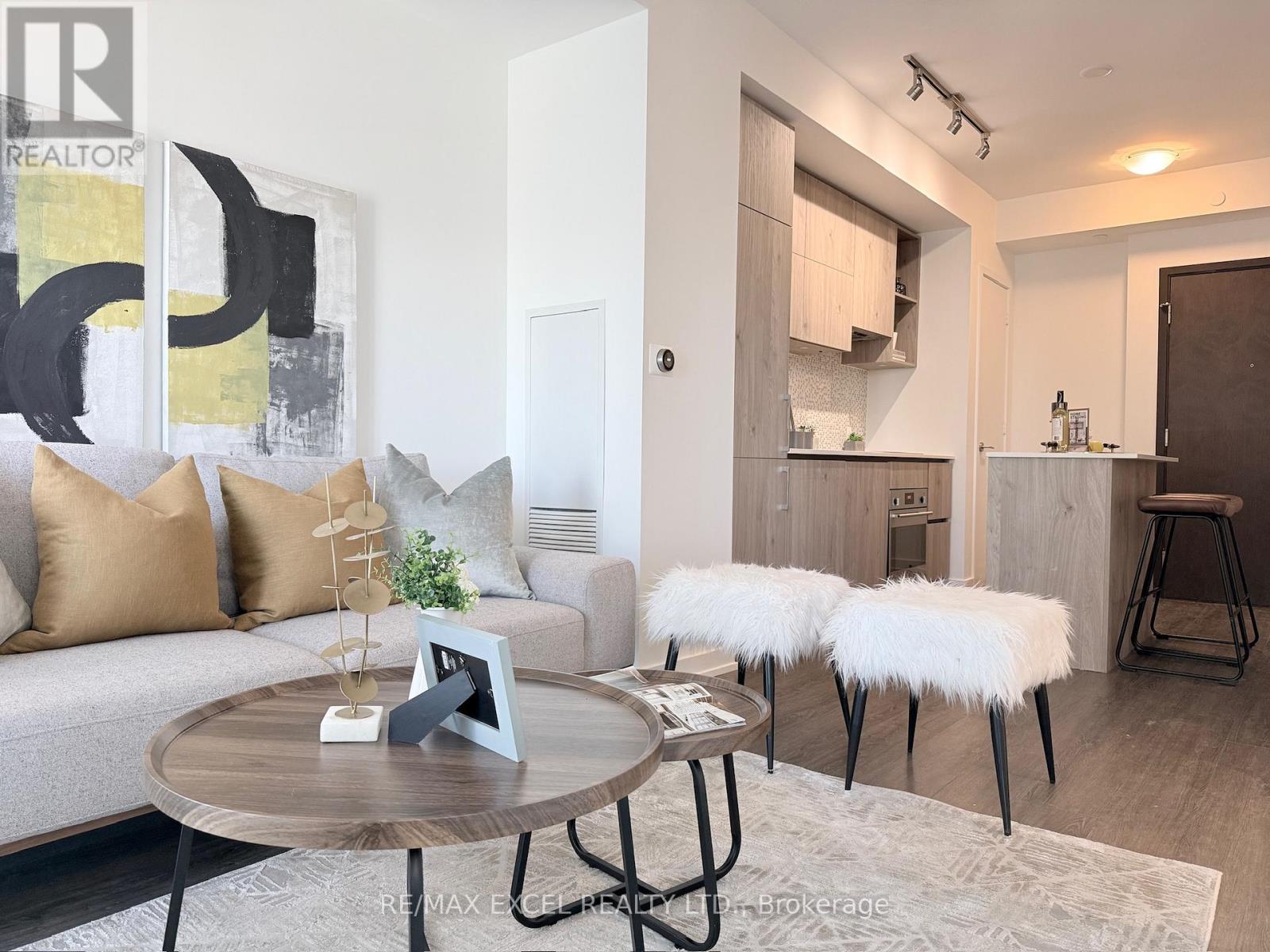 2806 - 1 Yorkville Avenue, Toronto, Ontario  M4W 1L1 - Photo 3 - C12761886