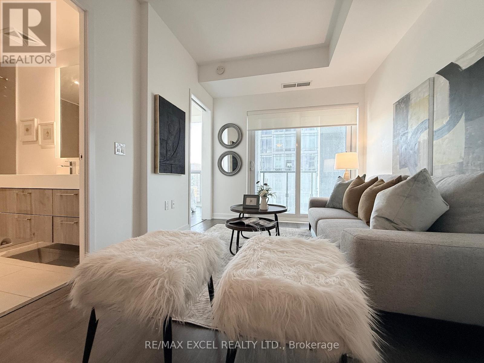 2806 - 1 Yorkville Avenue, Toronto, Ontario  M4W 1L1 - Photo 7 - C12761886