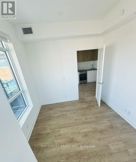 329 - 50 Upper Mall Way, Vaughan, Ontario  L4J 4P8 - Photo 7 - N12761918