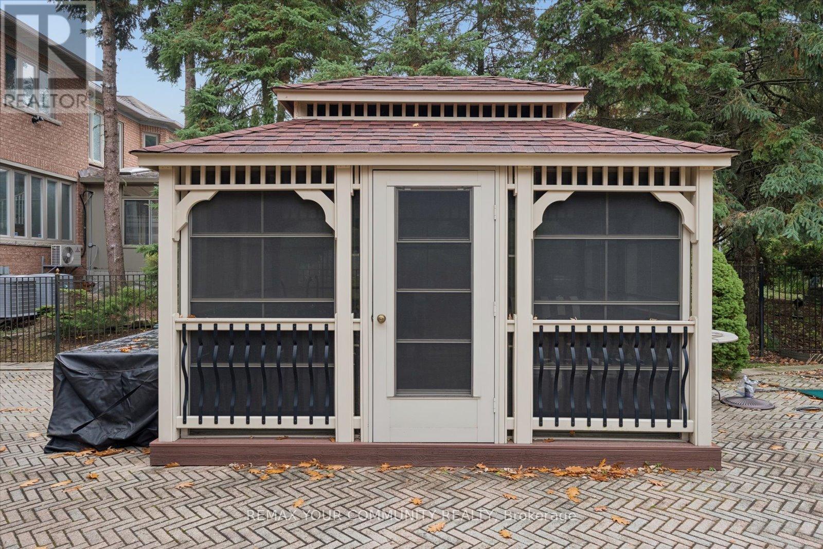 8 Old Park Lane, Richmond Hill (Bayview Hill), Ontario  L4B 2L8 - Photo 43 - N12761922