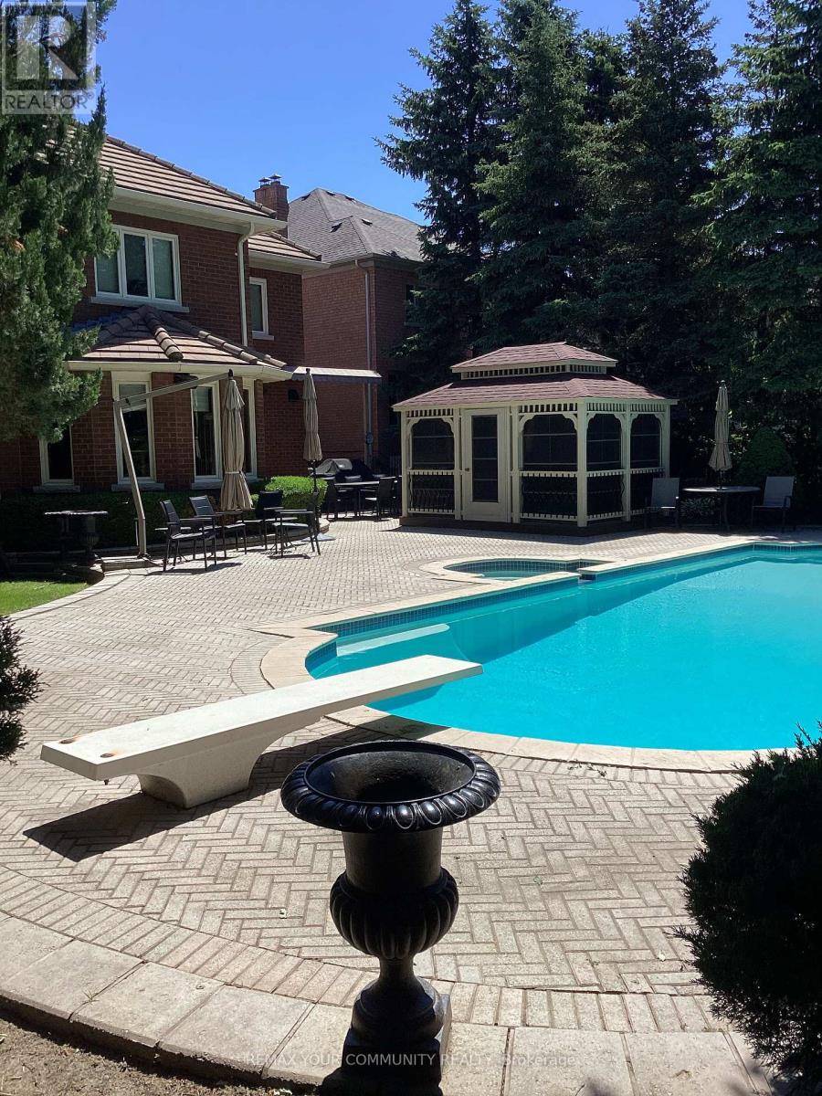 8 Old Park Lane, Richmond Hill (Bayview Hill), Ontario  L4B 2L8 - Photo 47 - N12761922