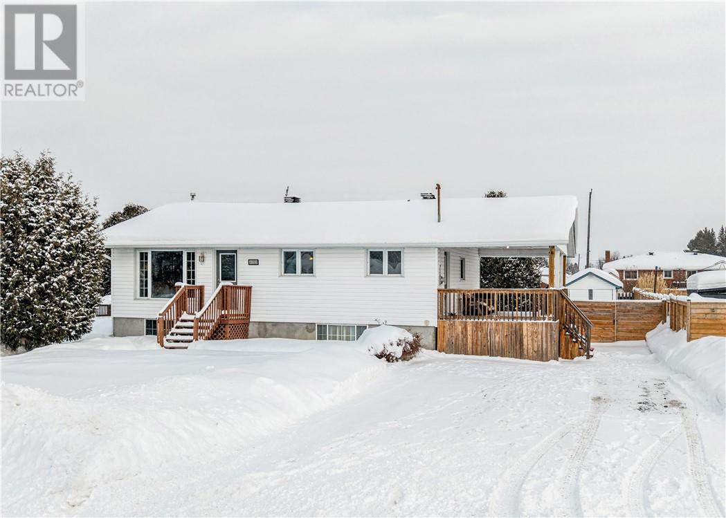 4150 Lillian, Hanmer, Ontario  P3P 1A2 - Photo 1 - 2126347