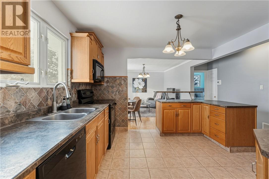 4150 Lillian, Hanmer, Ontario  P3P 1A2 - Photo 9 - 2126347