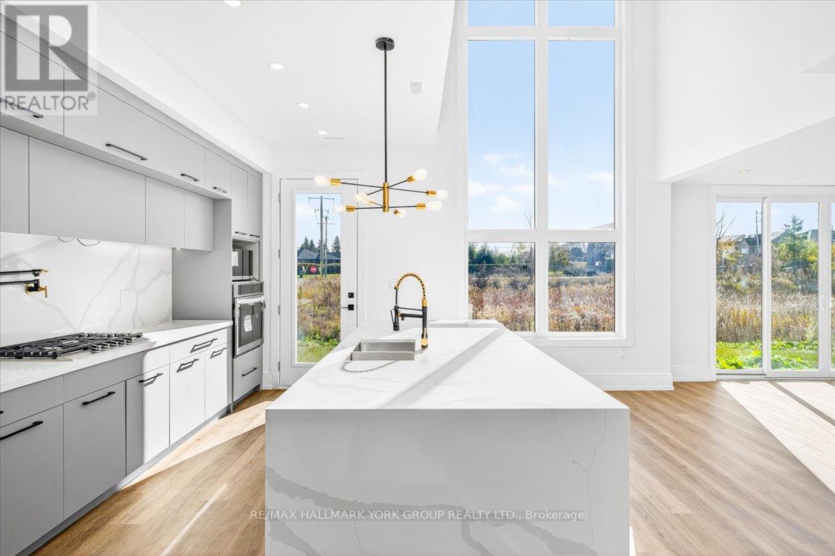 3743 Sunbank Crescent, Orillia, Ontario  L3V 6H3 - Photo 13 - S12761790