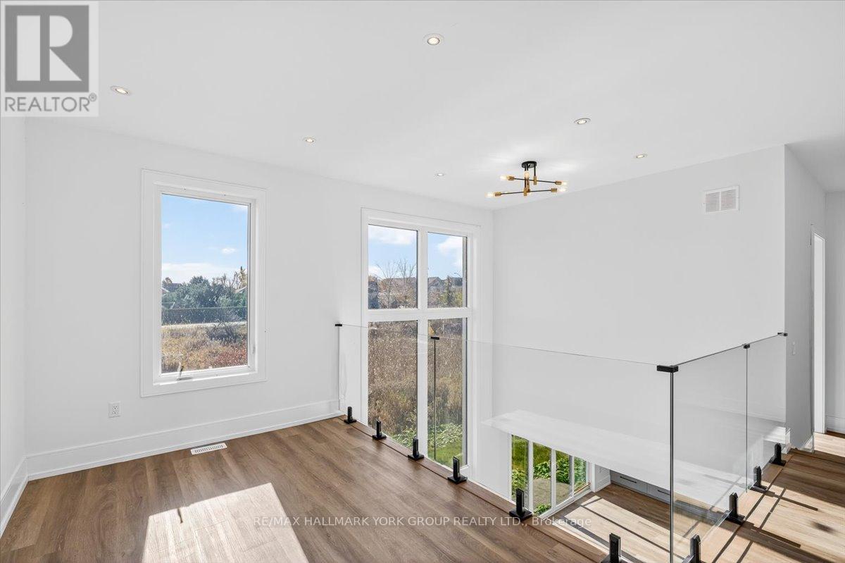 3743 Sunbank Crescent, Orillia, Ontario  L3V 6H3 - Photo 26 - S12761790