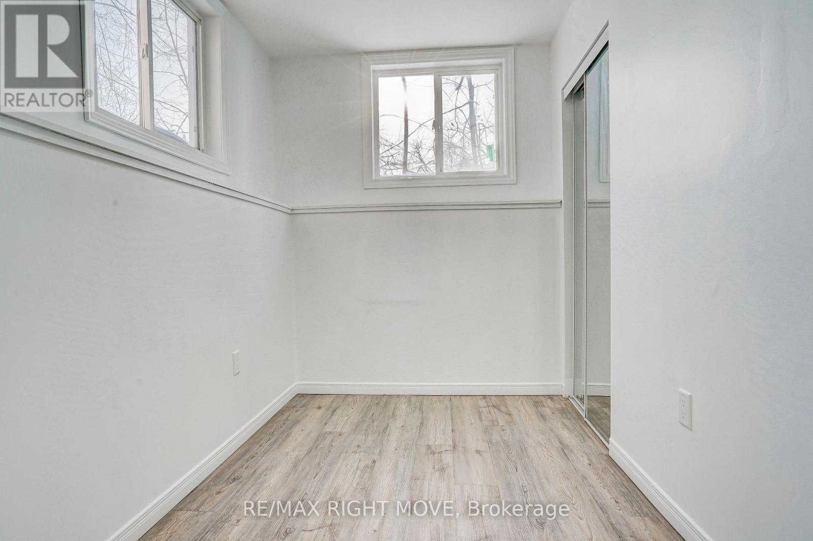 3 Lakeview Avenue, Orillia, Ontario  L3V 6E6 - Photo 15 - S12761814