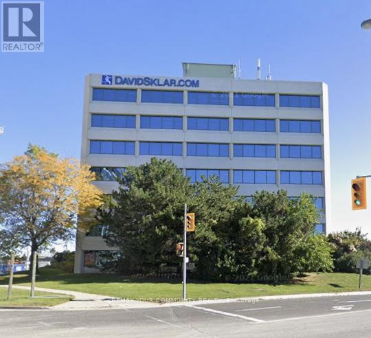 103 - 245 FAIRVIEW MALL DRIVE, Toronto, Ontario