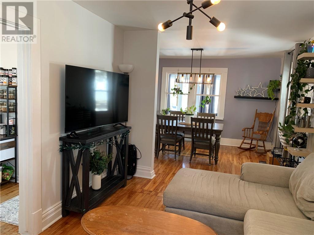 13 Craig, Copper Cliff, Ontario  P0M 1N0 - Photo 14 - 2126337