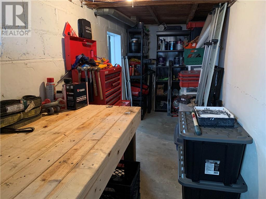 13 Craig, Copper Cliff, Ontario  P0M 1N0 - Photo 39 - 2126337