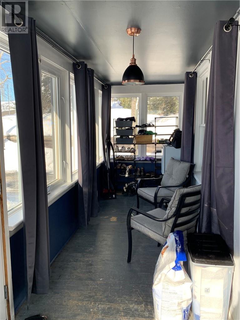 13 Craig, Copper Cliff, Ontario  P0M 1N0 - Photo 7 - 2126337