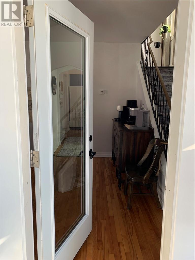 13 Craig, Copper Cliff, Ontario  P0M 1N0 - Photo 8 - 2126337