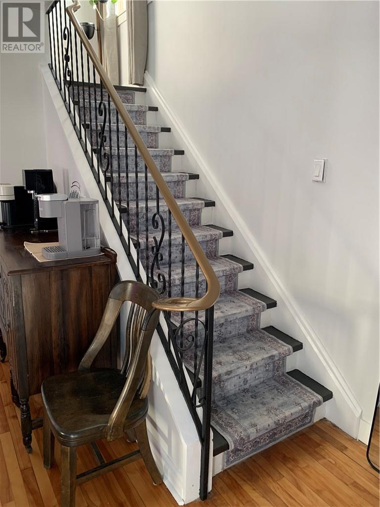 13 Craig, Copper Cliff, Ontario  P0M 1N0 - Photo 9 - 2126337