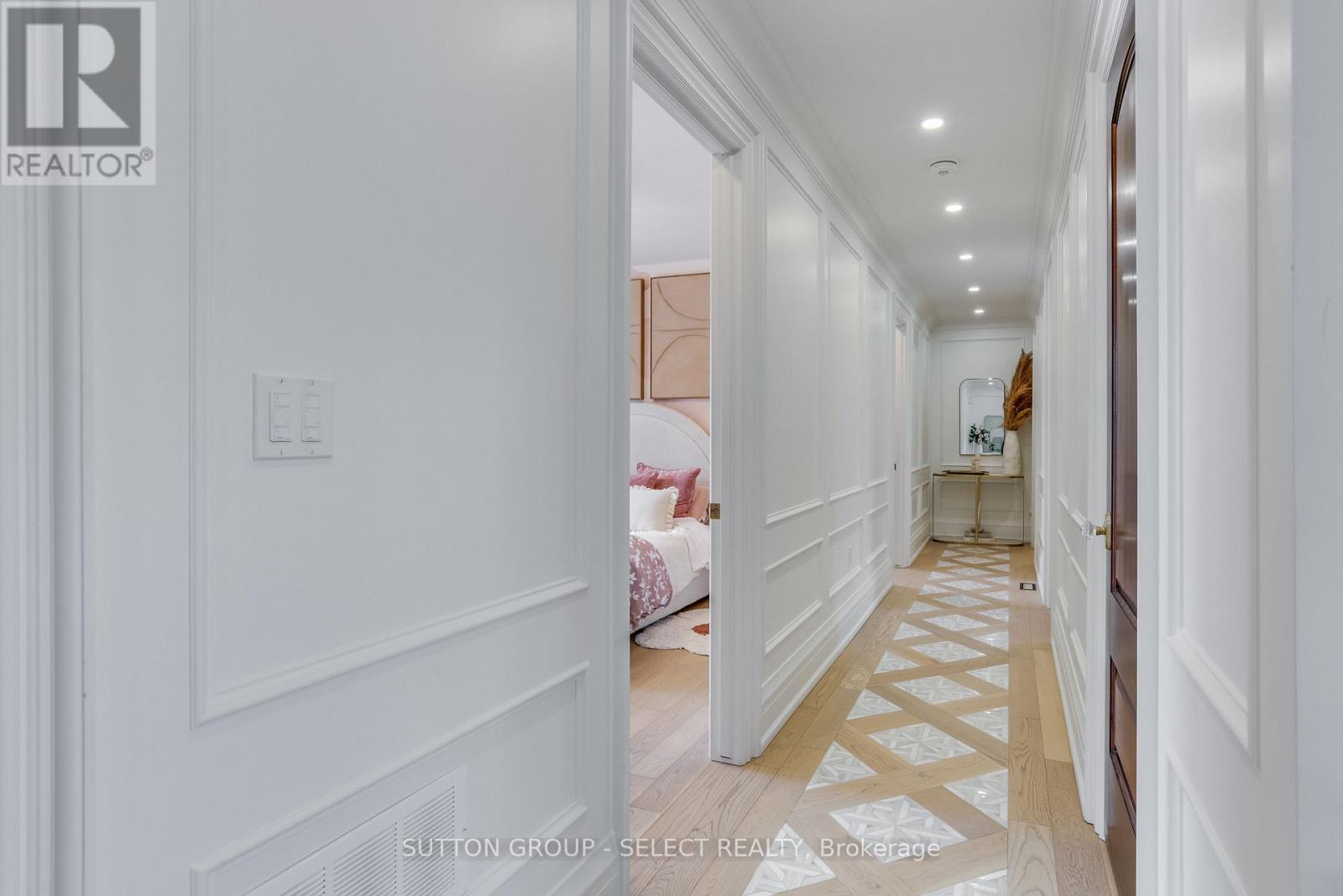 562 Dufferin Avenue, London East (East F), Ontario  N6B 2A4 - Photo 15 - X12761700