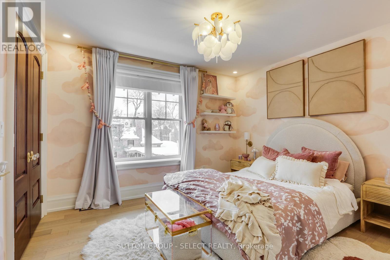 562 Dufferin Avenue, London East (East F), Ontario  N6B 2A4 - Photo 21 - X12761700