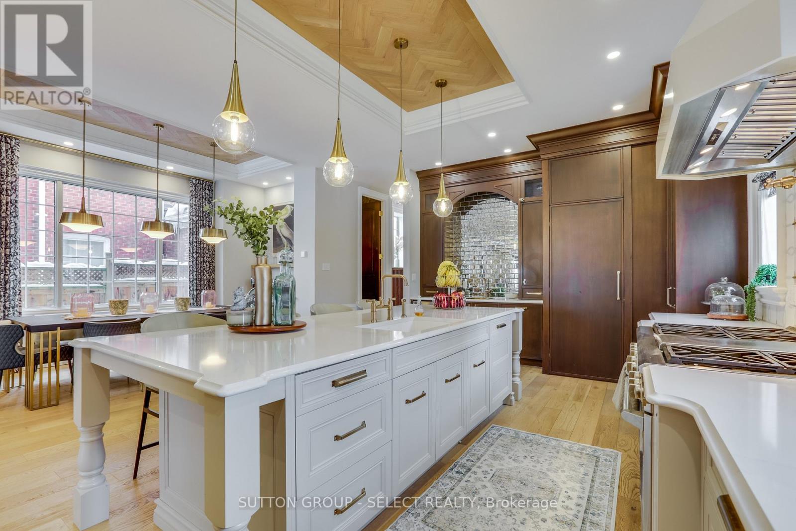 562 Dufferin Avenue, London East (East F), Ontario  N6B 2A4 - Photo 8 - X12761700