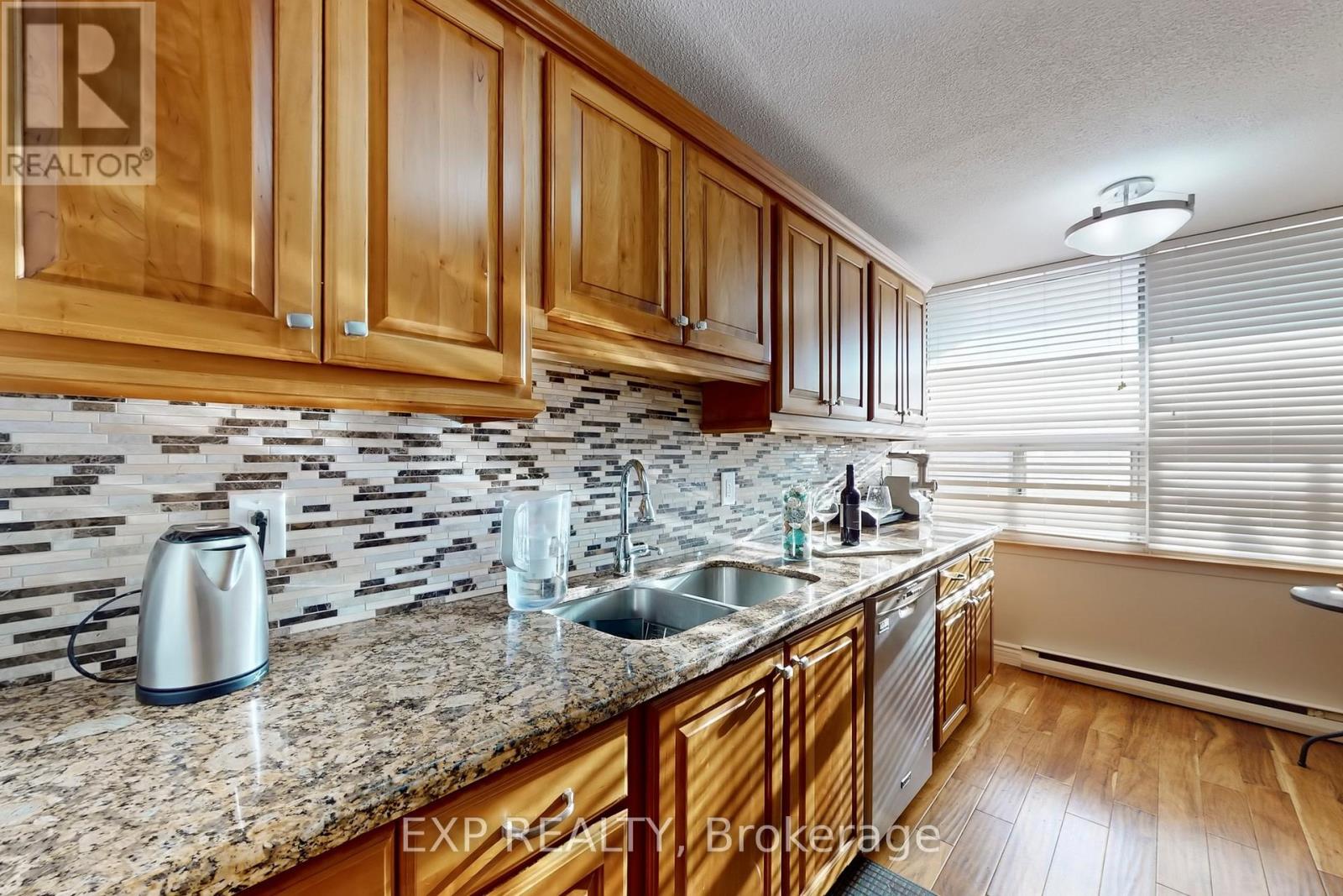 1606 - 15 Kensington Road, Brampton (Queen Street Corridor), Ontario  L6T 3W2 - Photo 17 - W12761792