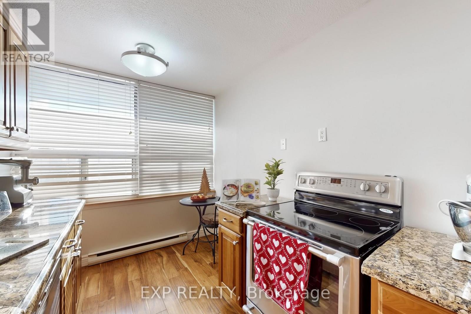 1606 - 15 Kensington Road, Brampton (Queen Street Corridor), Ontario  L6T 3W2 - Photo 18 - W12761792