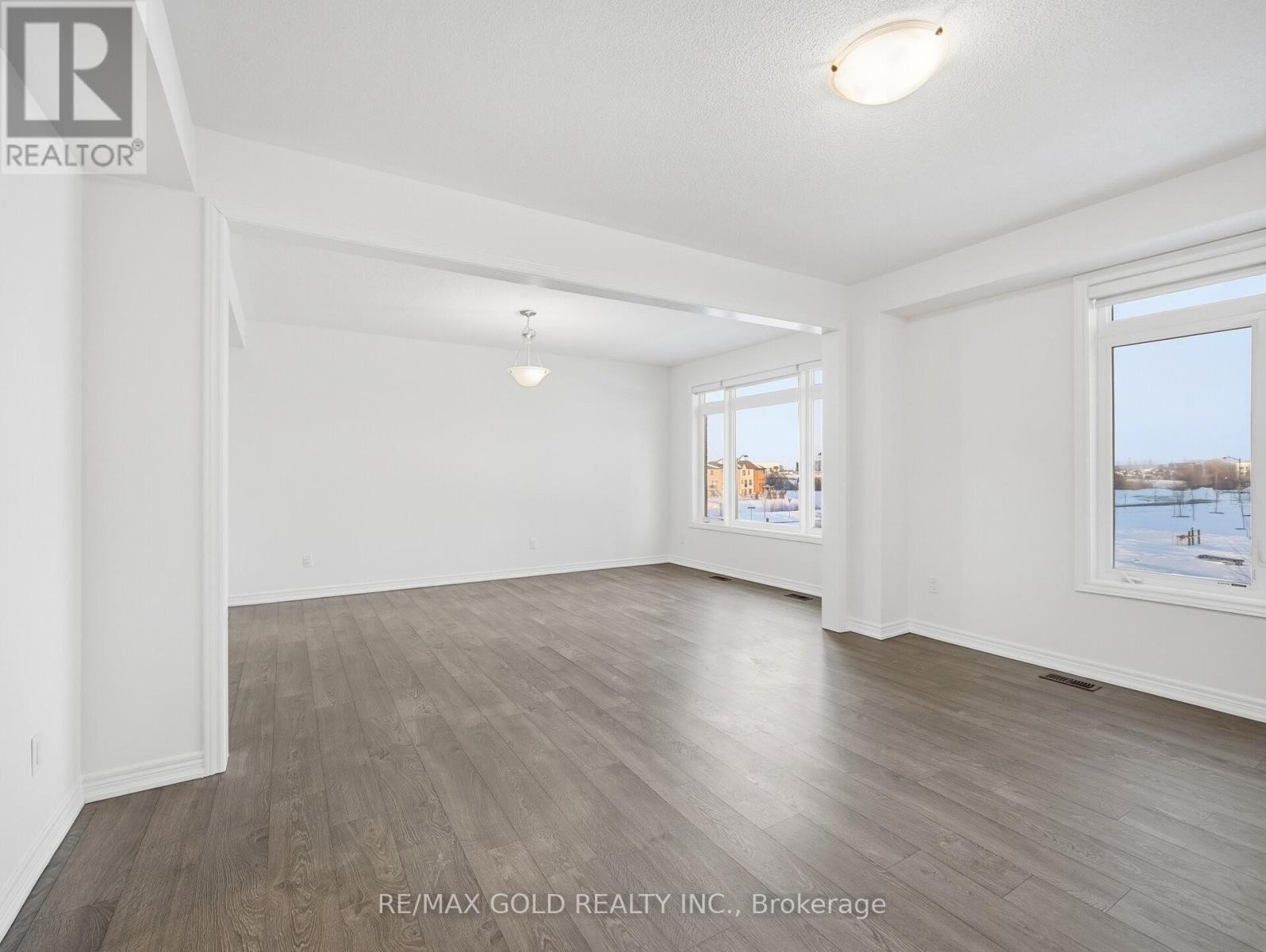 20 Skyridge Drive, Brampton (Bram East), Ontario  L6P 4P3 - Photo 3 - W12761798