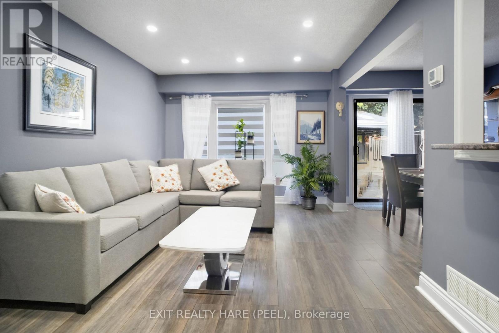 128 - 128 Baronwood Court, Brampton (Brampton North), Ontario  L6V 3H8 - Photo 19 - W12761808