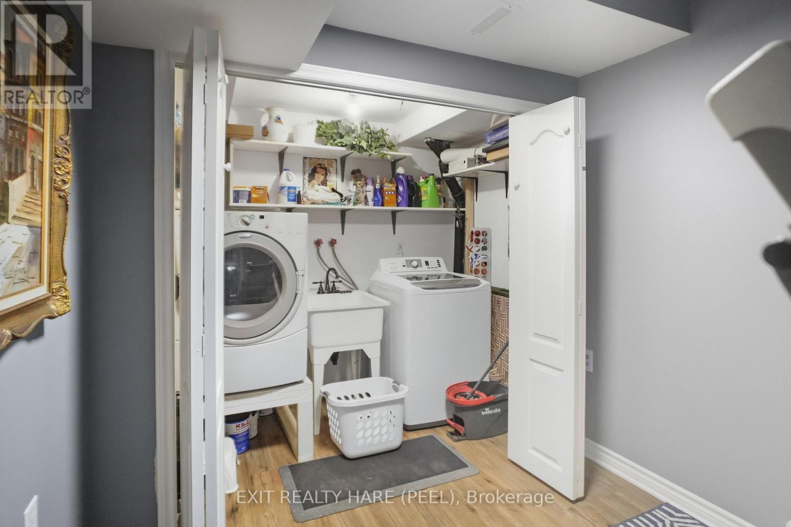 128 - 128 Baronwood Court, Brampton (Brampton North), Ontario  L6V 3H8 - Photo 38 - W12761808