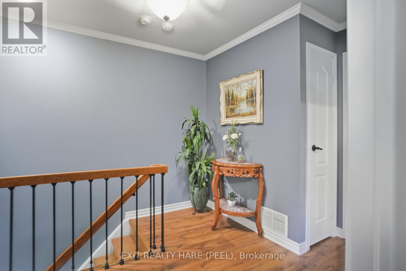 128 - 128 Baronwood Court, Brampton (Brampton North), Ontario  L6V 3H8 - Photo 5 - W12761808