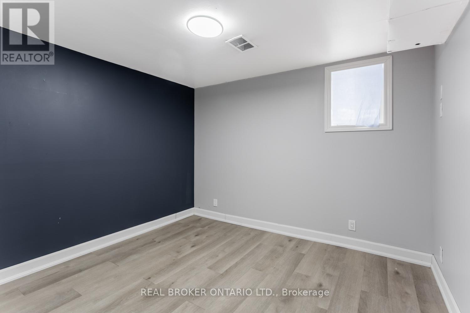 Basement - 120 Hadrian Drive, Toronto (Elms-Old Rexdale), Ontario  M9W 1V4 - Photo 12 - W12761816