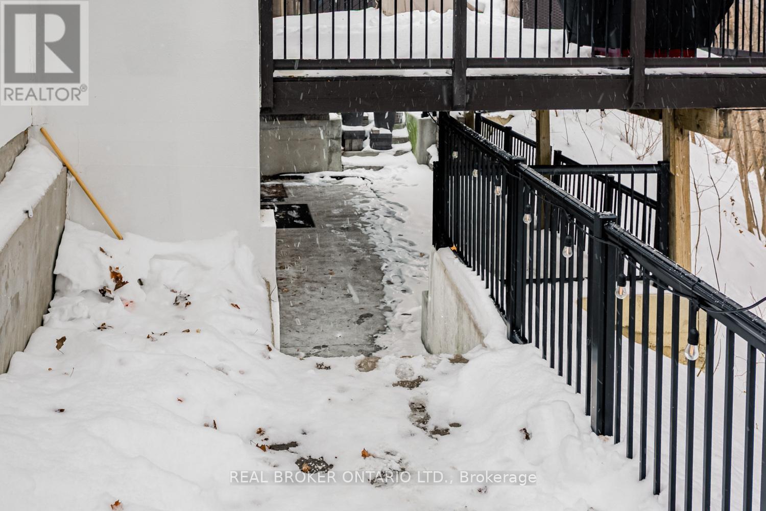 Basement - 120 Hadrian Drive, Toronto (Elms-Old Rexdale), Ontario  M9W 1V4 - Photo 24 - W12761816