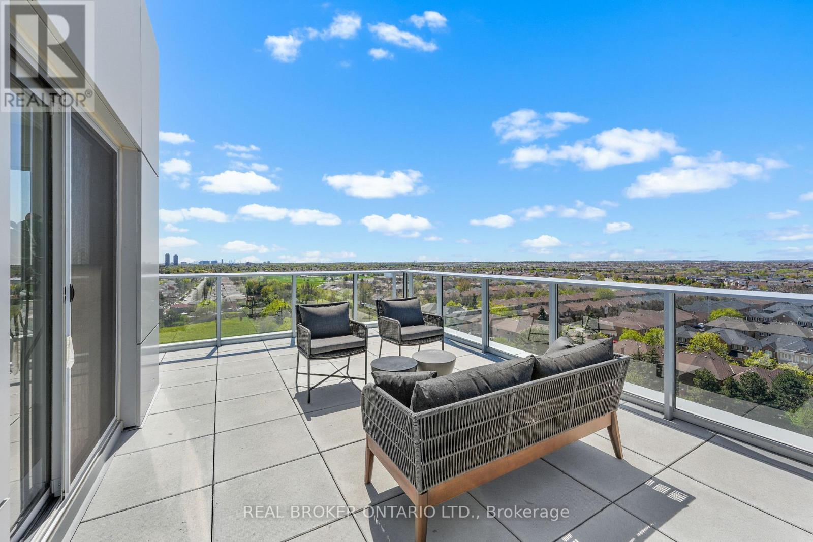 310 - 100 Manett Crescent, Brampton (Brampton West), Ontario  L6X 4P7 - Photo 6 - W12761818