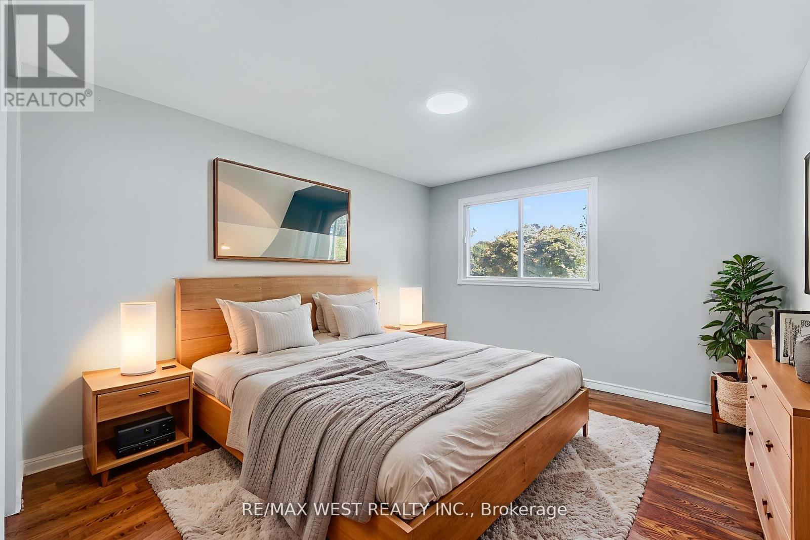 15 Lawrence Avenue, Orangeville, Ontario  L9W 1S5 - Photo 6 - W12761830