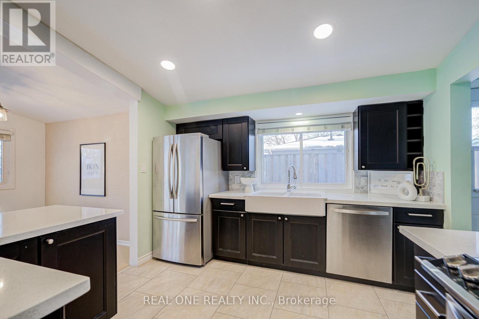 336 Hampton Heath Road, Burlington, Ontario  L7L 4P9 - Photo 16 - W12761838