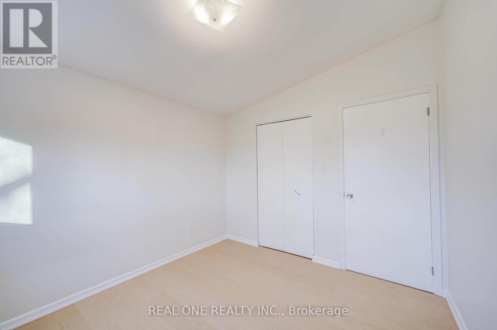 336 Hampton Heath Road, Burlington, Ontario  L7L 4P9 - Photo 28 - W12761838