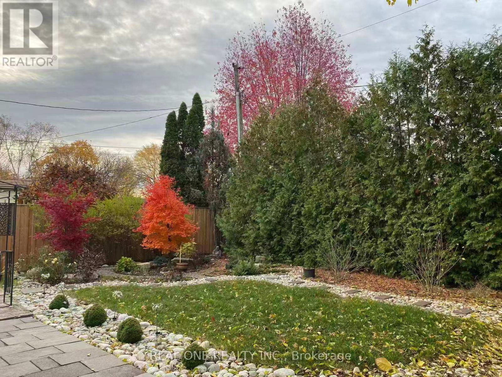 336 Hampton Heath Road, Burlington, Ontario  L7L 4P9 - Photo 43 - W12761838