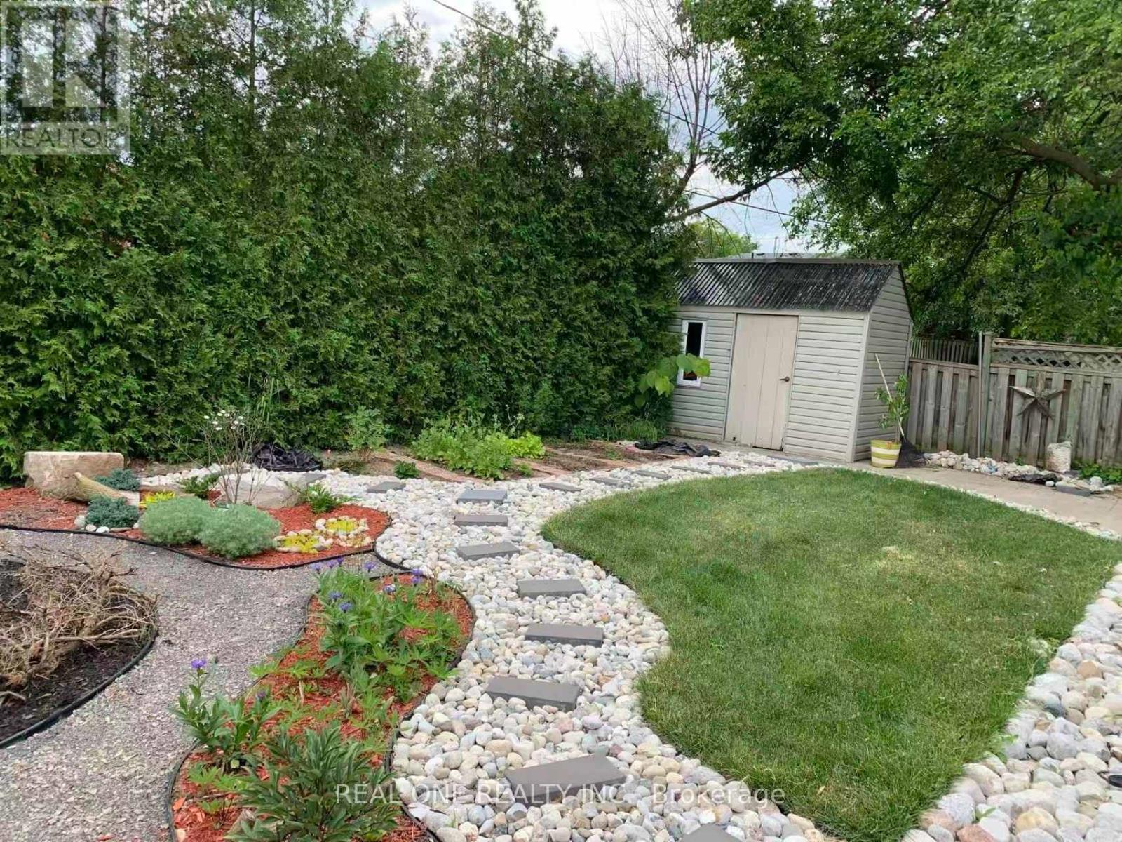 336 Hampton Heath Road, Burlington, Ontario  L7L 4P9 - Photo 44 - W12761838