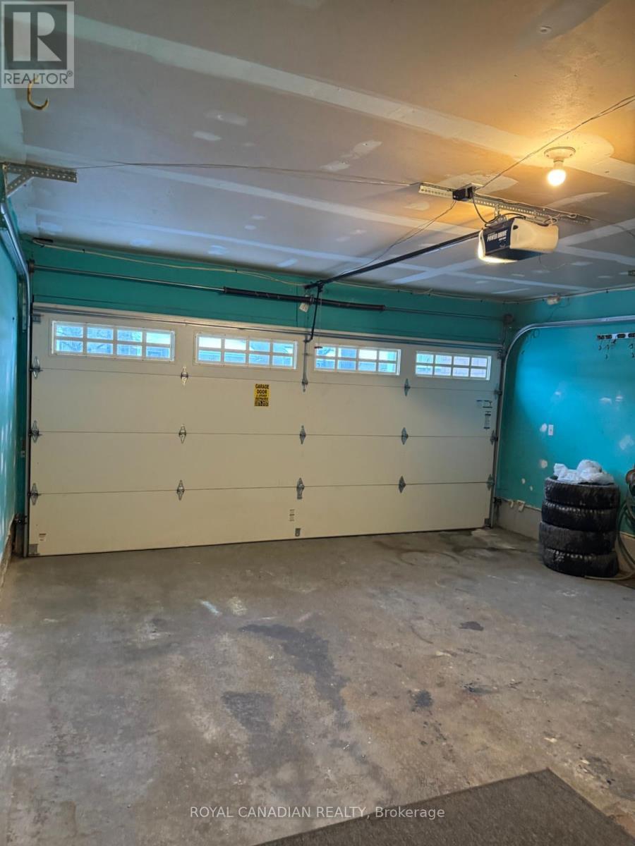 289 Edenbrook Hill Drive, Brampton (Fletcher's Meadow), Ontario  L7A 2M5 - Photo 29 - W12761840