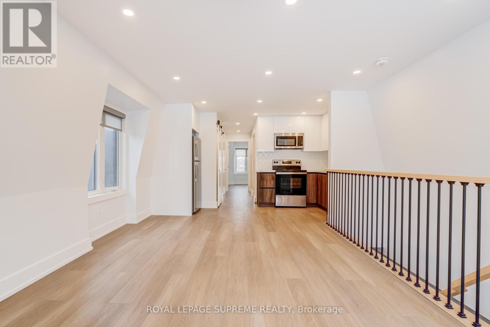 3 - 97 Bernice Crescent, Toronto (Rockcliffe-Smythe), Ontario  M6N 1W7 - Photo 14 - W12761870