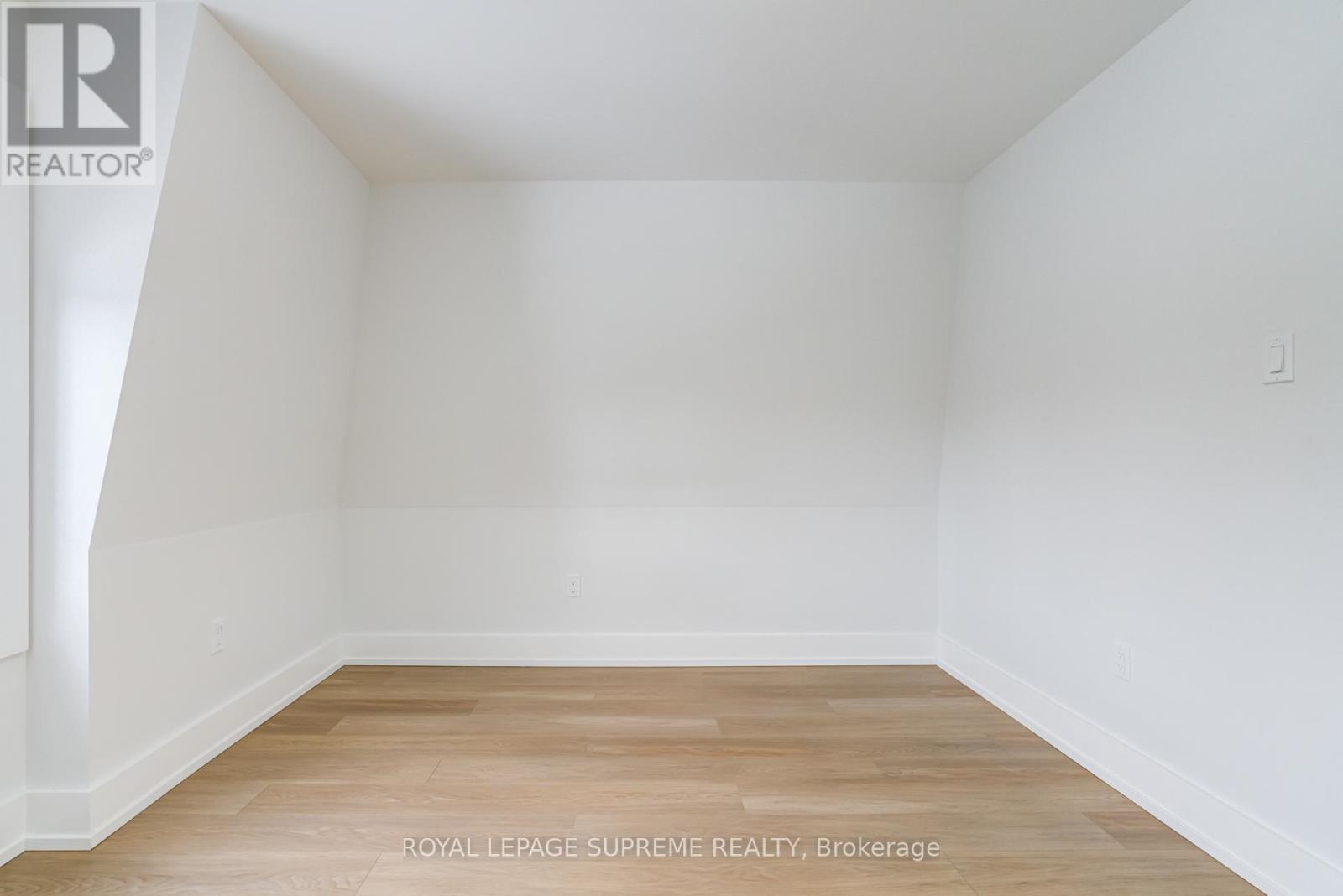 3 - 97 Bernice Crescent, Toronto (Rockcliffe-Smythe), Ontario  M6N 1W7 - Photo 21 - W12761870