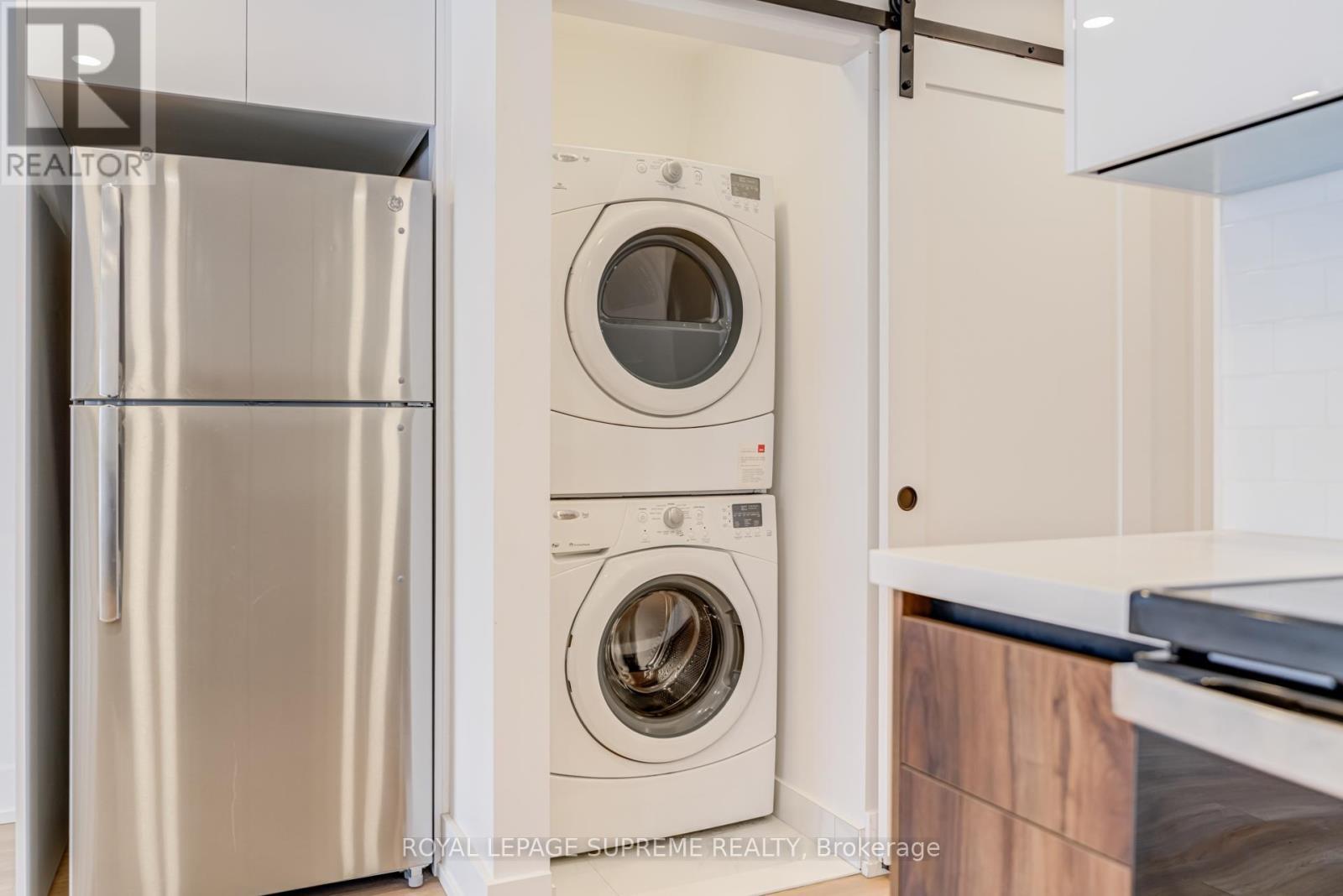 3 - 97 Bernice Crescent, Toronto (Rockcliffe-Smythe), Ontario  M6N 1W7 - Photo 28 - W12761870