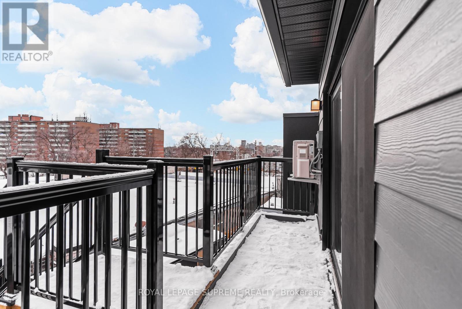 3 - 97 Bernice Crescent, Toronto (Rockcliffe-Smythe), Ontario  M6N 1W7 - Photo 30 - W12761870