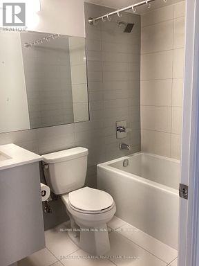 1404 - 30 Gibbs Road, Toronto (Islington-City Centre West), Ontario  M9B 0E4 - Photo 13 - W12761926