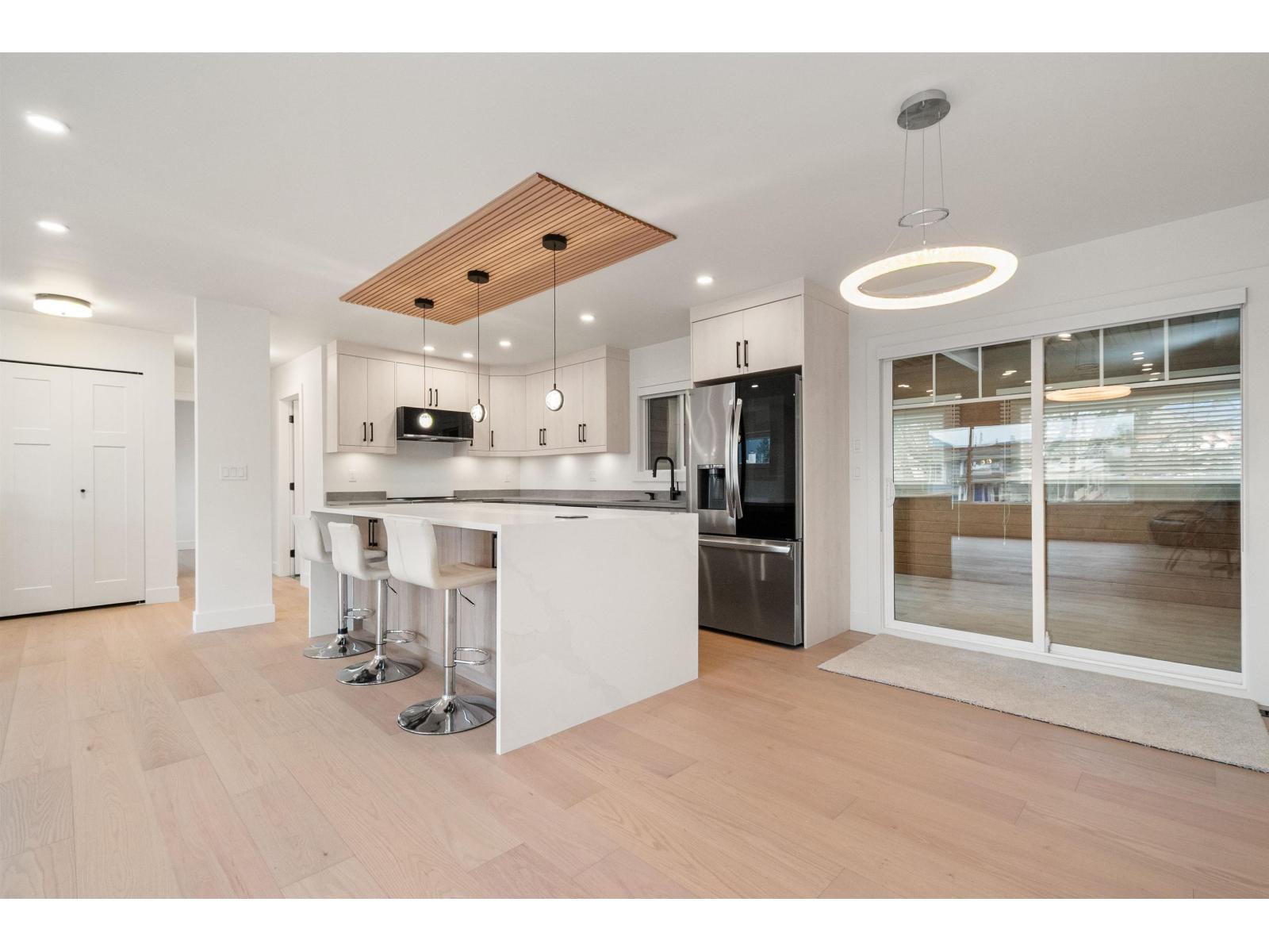 8762 Butchart Street, Chilliwack Proper South, Chilliwack, British Columbia  V2P 5S3 - Photo 7 - R3086535