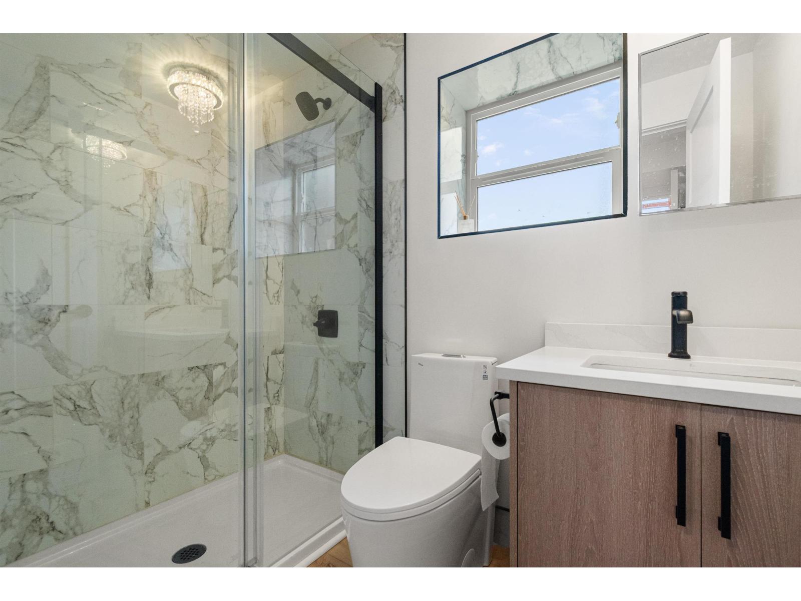 8762 Butchart Street, Chilliwack Proper South, Chilliwack, British Columbia  V2P 5S3 - Photo 33 - R3086535