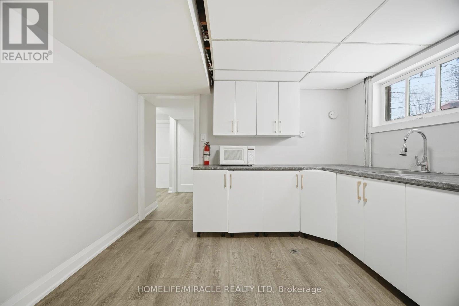 290 Lincoln Road, Waterloo, Ontario  N2J 2P5 - Photo 35 - X12761794