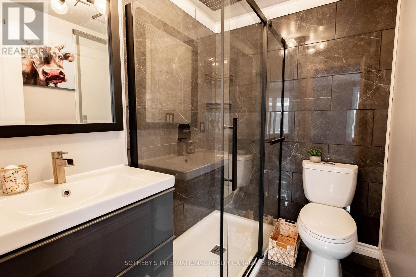 64 Lancaster Street W, Kitchener, Ontario  N2H 4T2 - Photo 17 - X12761910