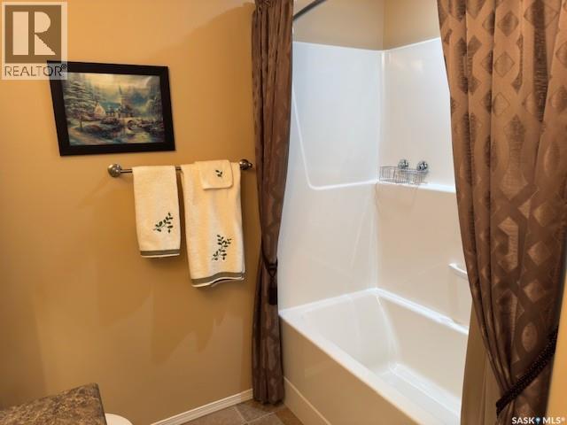 2406a Henderson Drive, North Battleford, Saskatchewan  S9A 3T5 - Photo 8 - SK028020