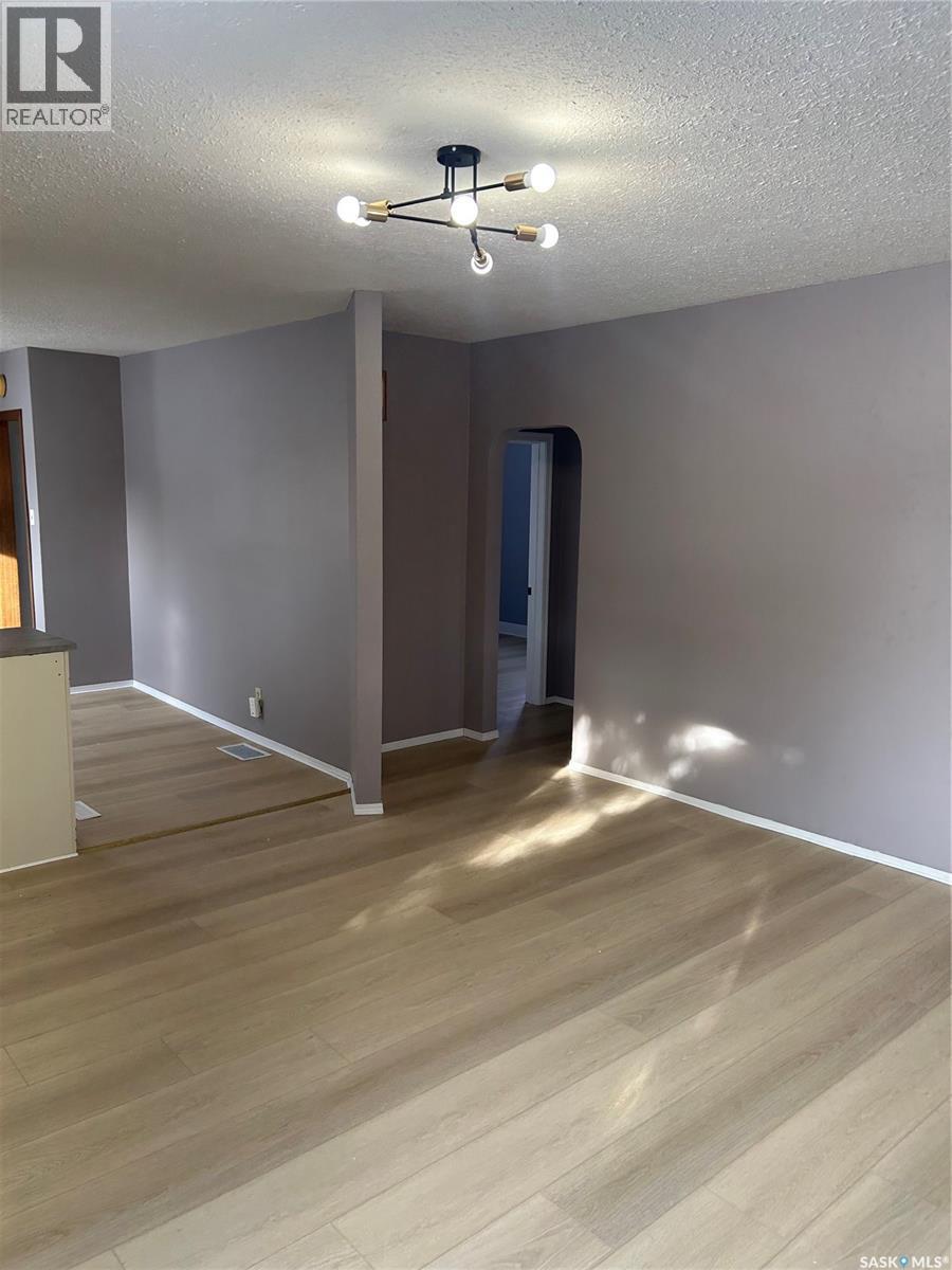 522 8th Street E, Prince Albert, Saskatchewan  S6V 0W6 - Photo 6 - SK027974