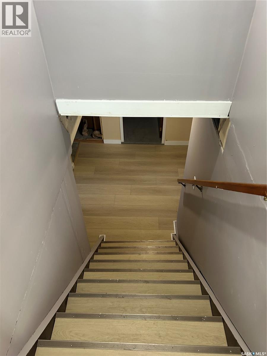 522 8th Street E, Prince Albert, Saskatchewan  S6V 0W6 - Photo 9 - SK027974