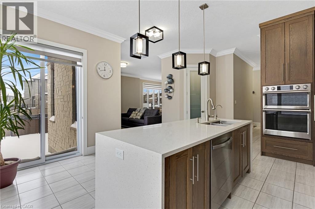 900 Pondcliffe Drive, Kitchener, Ontario  N2R 0M4 - Photo 15 - 40802277