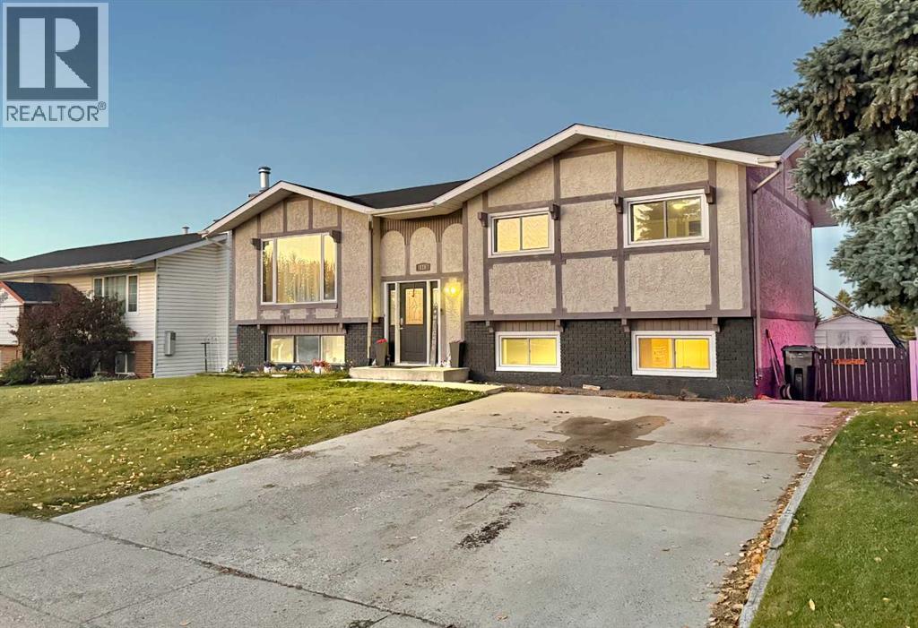 126 Maligne Drive, Hinton, Alberta