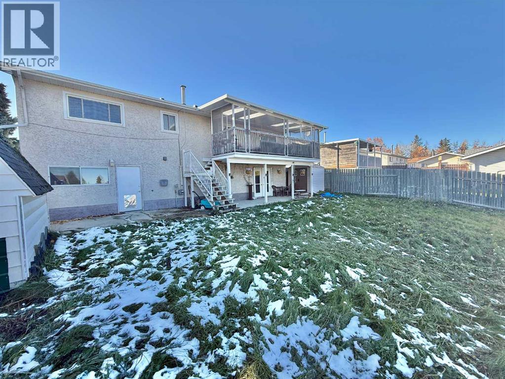 126 Maligne Drive, Hinton, Alberta  T7V 1J3 - Photo 29 - A2263506